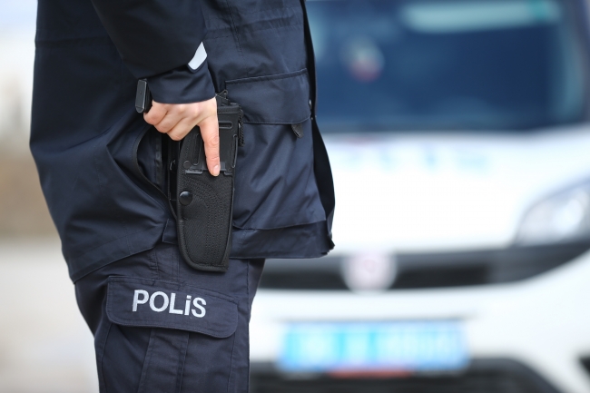 Emniyette yeni üniforma dönemi başladı